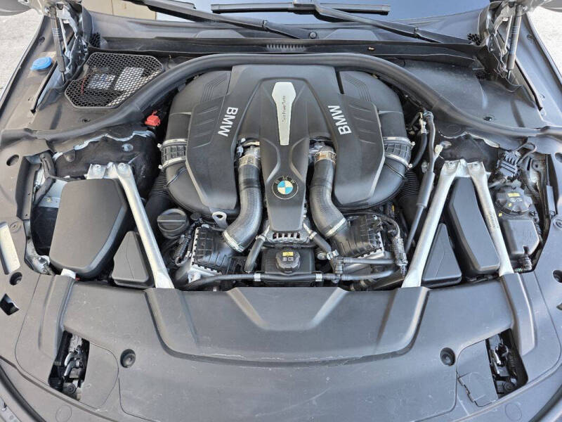 2019 BMW 7 Series 750i