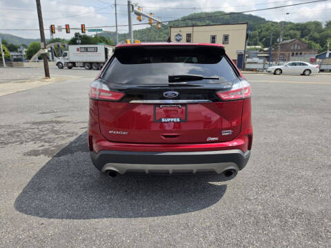 2020 Ford Edge