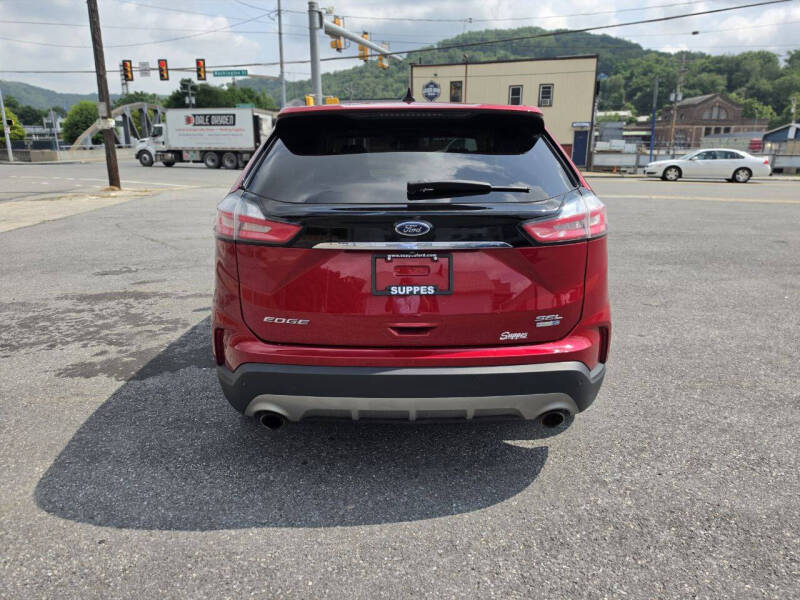 2020 Ford Edge