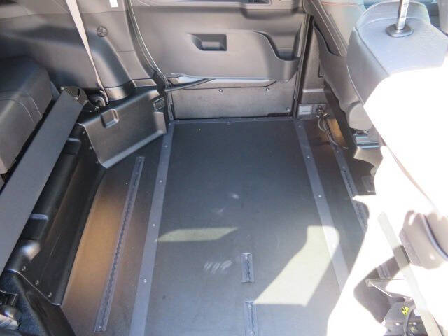 2023 Toyota Sienna XSE 7-Passenger