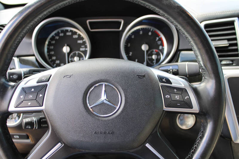 2016 Mercedes-Benz GL-Class GL 550 4MATIC