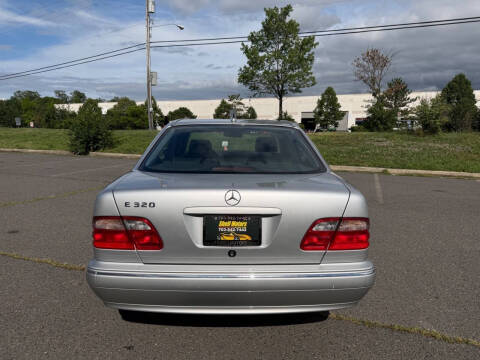 2002 Mercedes-Benz E-Class E 320