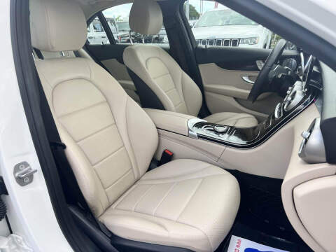 2021 Mercedes-Benz C-Class C 300