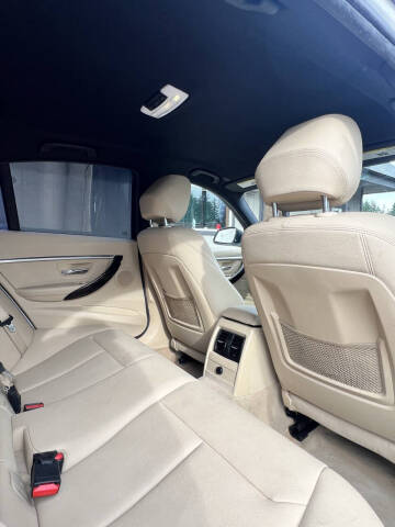 2016 BMW 3 Series 328i