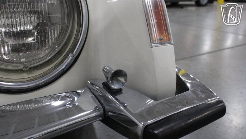 1964 Studebaker Avanti