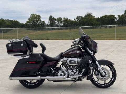 2011 Harley-Davidson Street Glide CVO