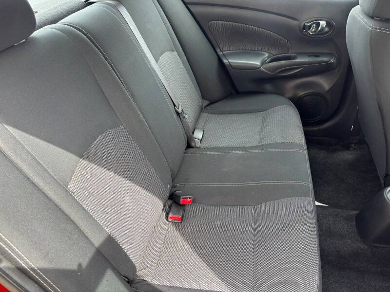 2018 Nissan Versa