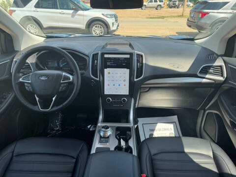2023 Ford Edge