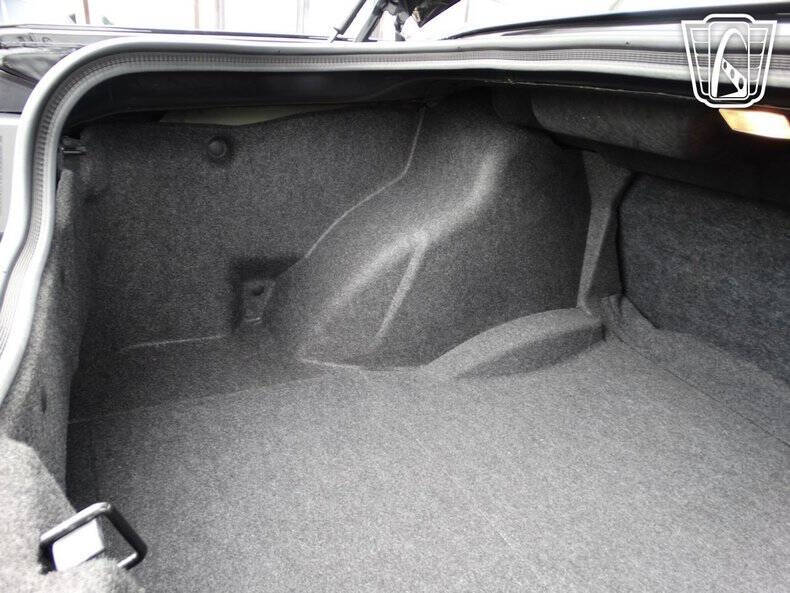 2015 Dodge Challenger SRT Hellcat