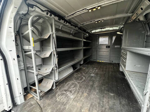 2017 Chevrolet Express 2500