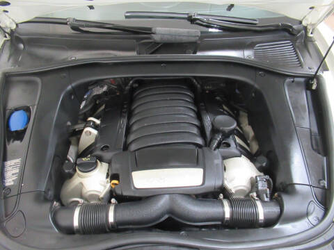 2010 Porsche Cayenne GTS Tiptronic