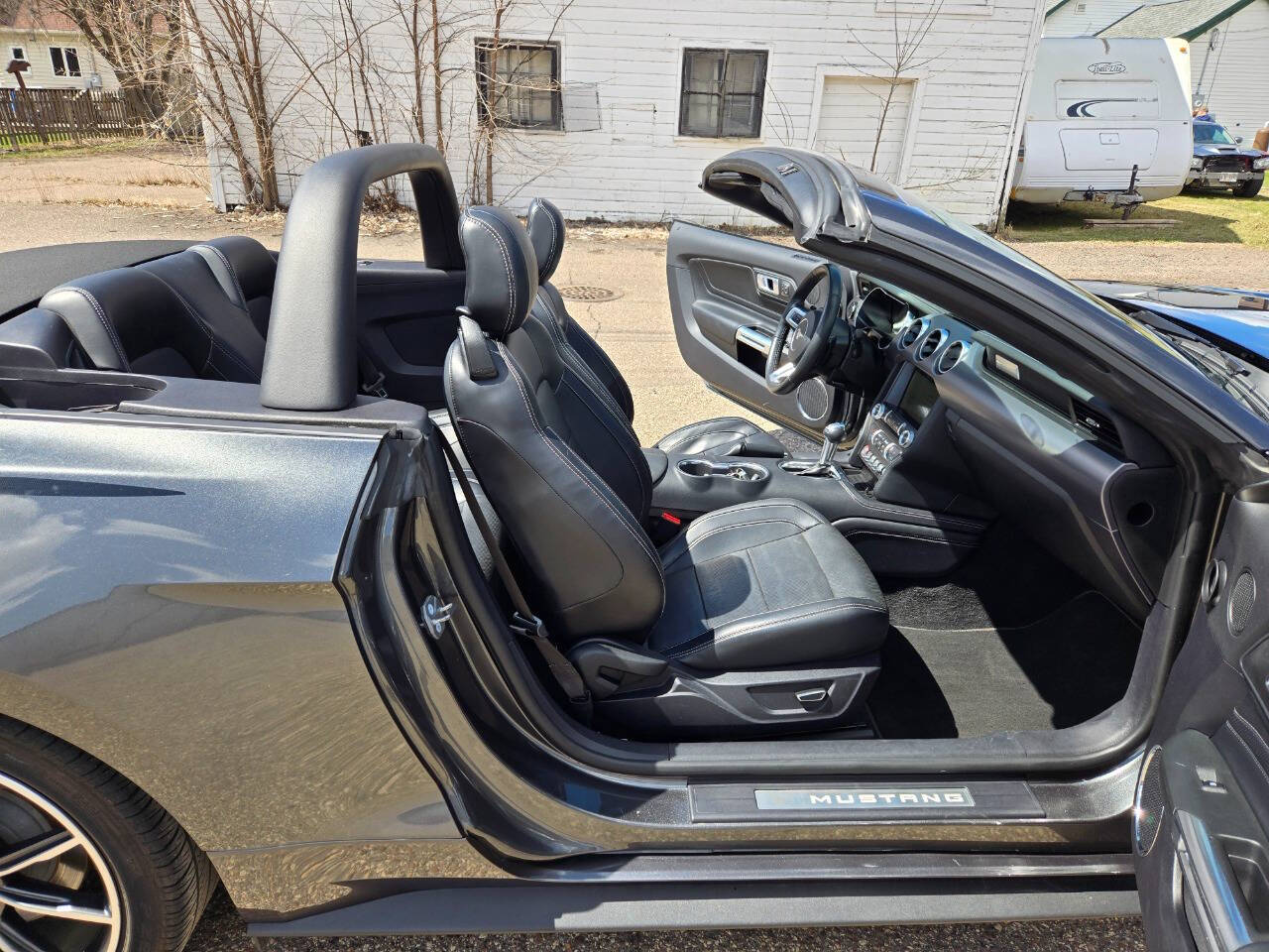 2019 Ford Mustang 160