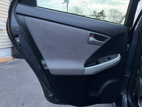 2013 Toyota Prius Three