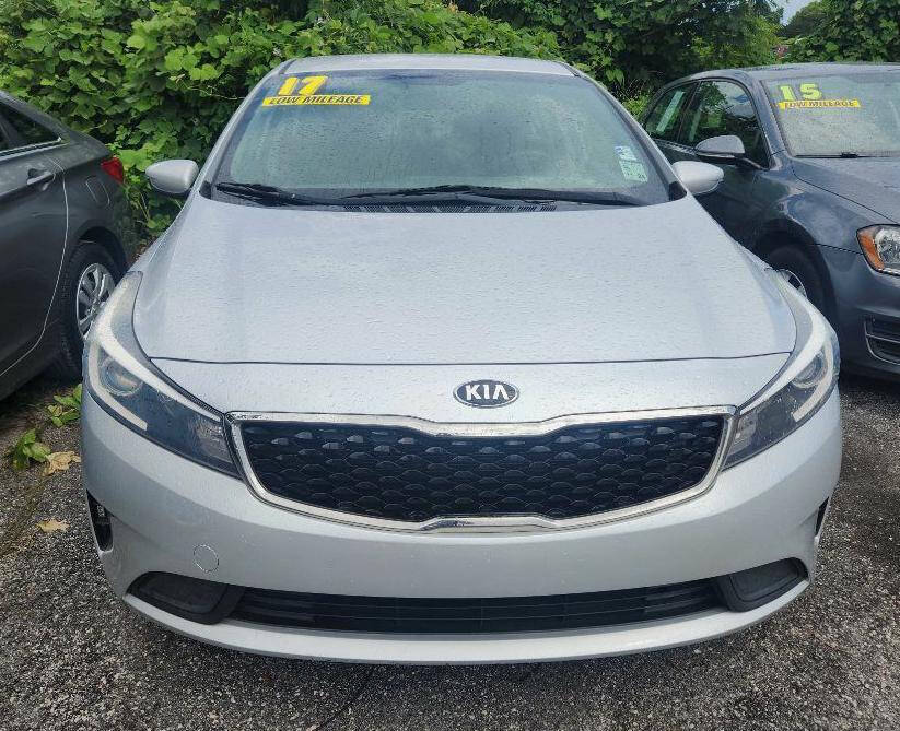 Image 2 of 2017 Kia Forte