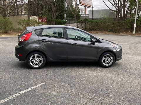 2018 Ford Fiesta SE