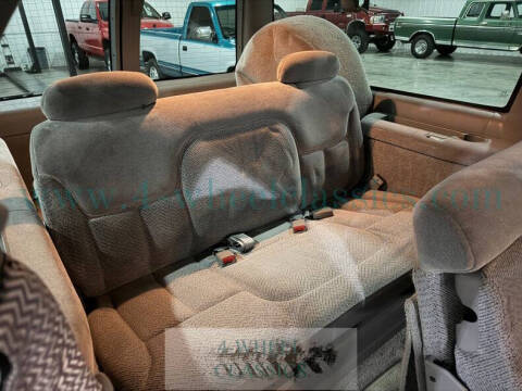 1999 GMC Suburban