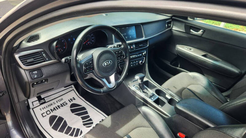 2018 Kia Optima S
