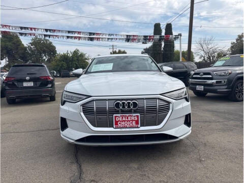 2019 Audi e-tron quattro Prestige
