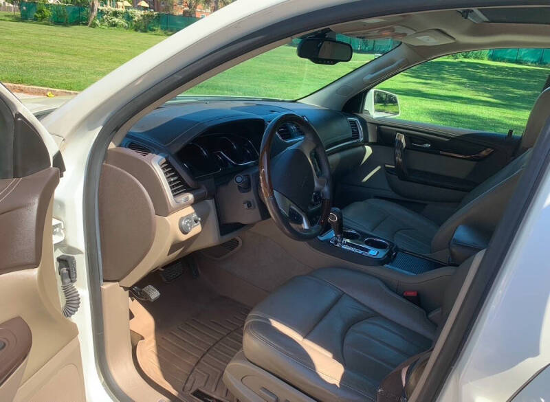 2014 GMC Acadia Denali