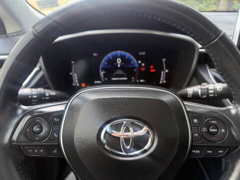 2024 Toyota Corolla Cross XLE