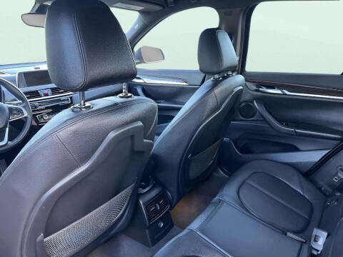 2017 BMW X1 sDrive28i