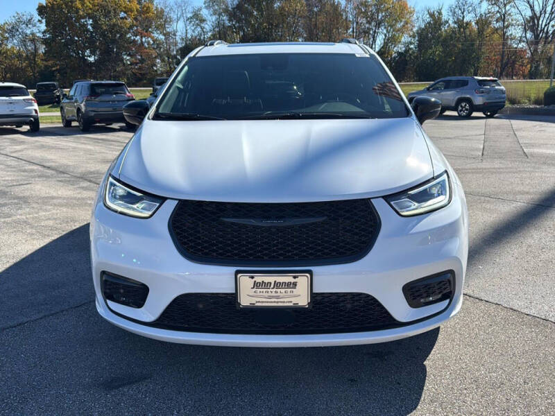 2026 Chrysler Pacifica Limited