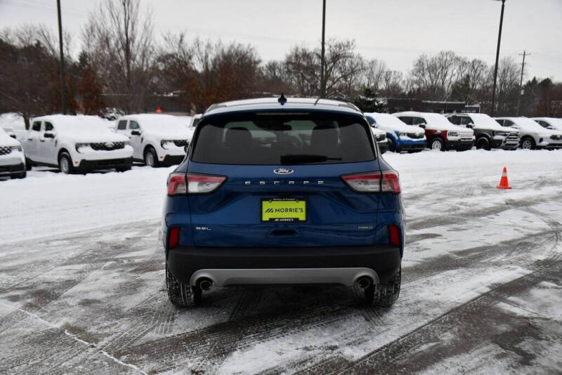2022 Ford Escape Hybrid SEL