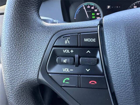 2016 Hyundai Sonata Hybrid SE