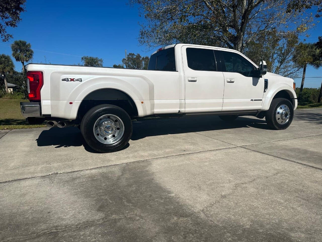 2017 Ford F-450 Super Duty for sale at DIESEL TRUCK SOURCE in Sebastian, FL