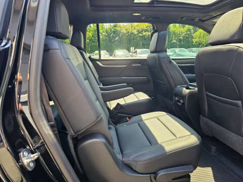 2024 GMC Acadia Elevation