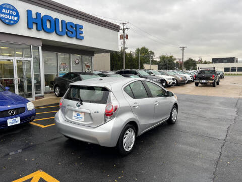 2014 Toyota Prius c Two