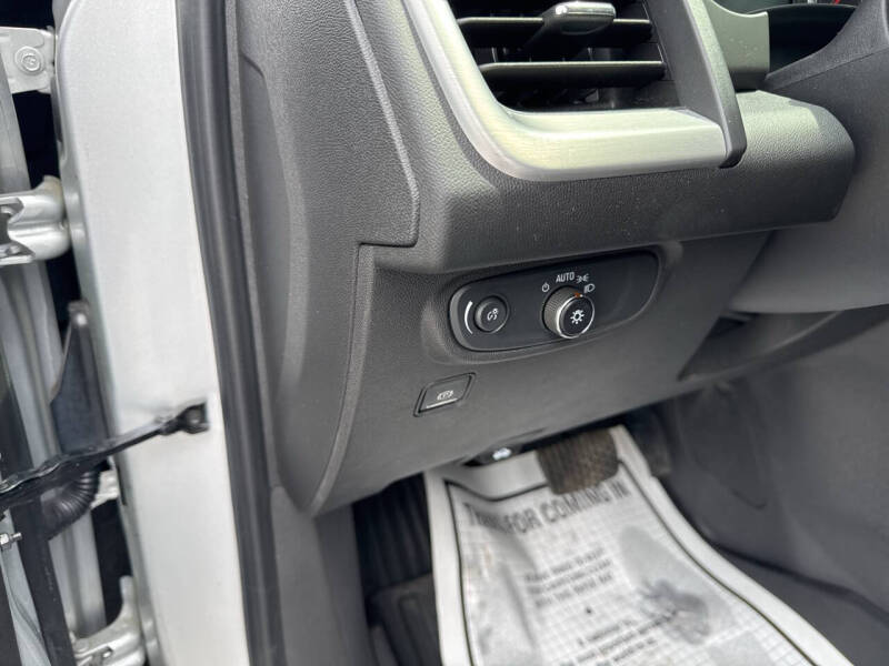 2022 GMC Terrain SLE