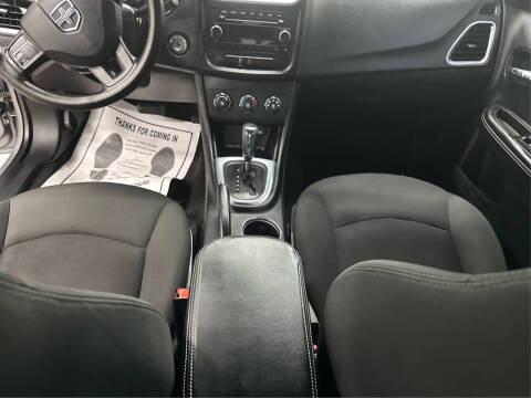 2014 Dodge Avenger SE