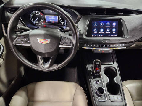 2021 Cadillac XT4 Premium Luxury