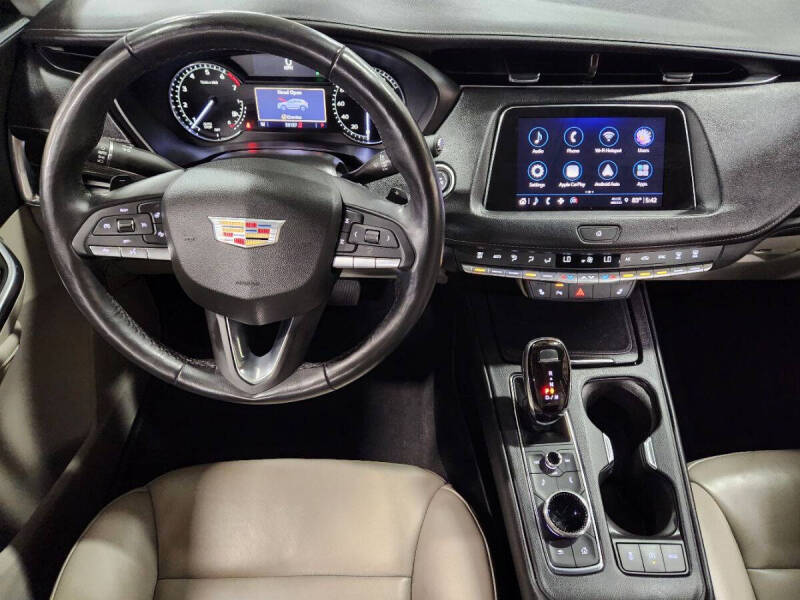 2021 Cadillac XT4 Premium Luxury