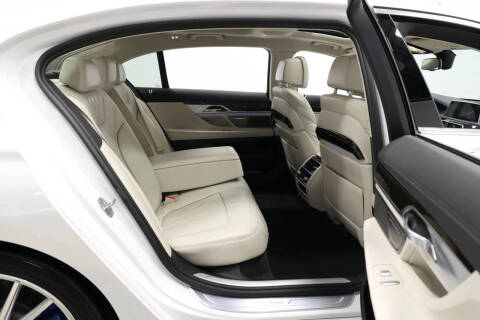 2016 BMW 7 Series 750i xDrive