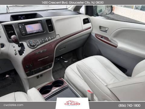 2013 Toyota Sienna
