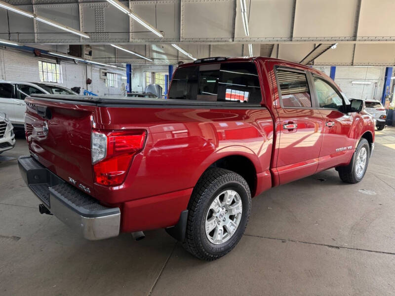 2019 Nissan Titan SV
