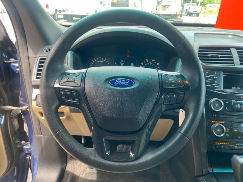 2016 Ford Explorer