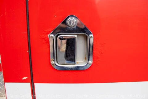 2001 Hendrickson Firetruck