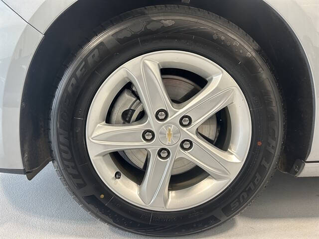 2024 Chevrolet Malibu LS