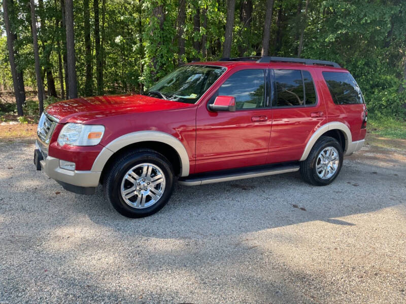 2009 Ford Explorer Eddie Bauer photo 2