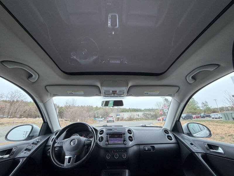 2015 Volkswagen Tiguan S 4Motion