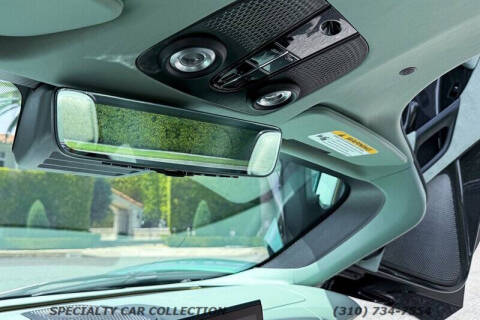 2026 Aston Martin Valhalla