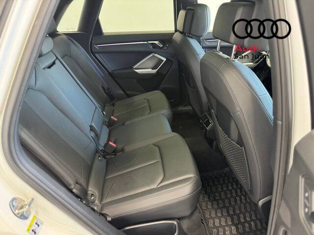 2022 Audi Q3 quattro S line Prem Plus 45 TFSI