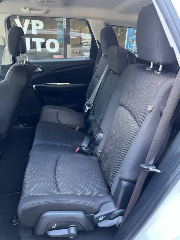 2017 Dodge Journey Crossroad