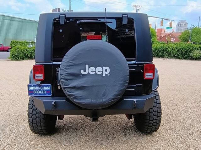 2010 Jeep Wrangler Sahara