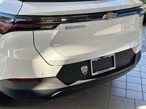 2026 Chevrolet Equinox EV LT 2