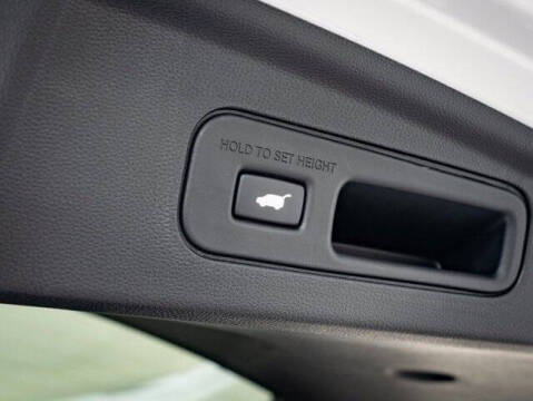 2025 Acura MDX SH-AWD w/Advance