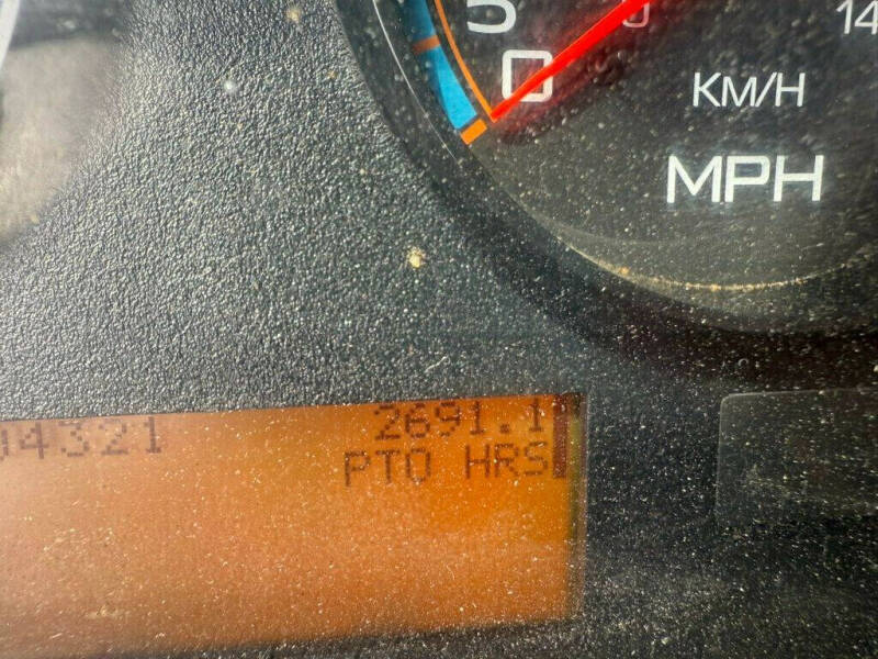 2013 International WorkStar 7400